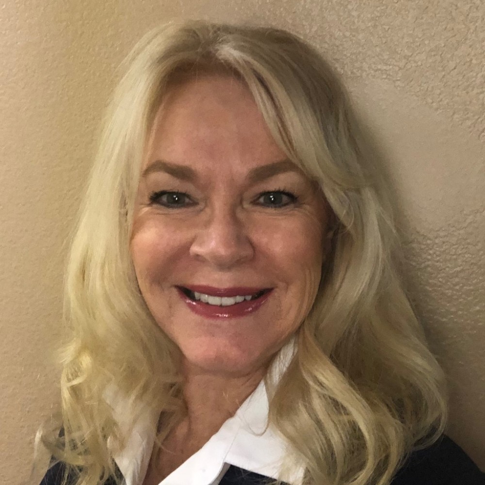 Meet your Posher, Pamela